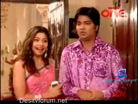 Jhilmil Sitaron Ka Aangan Hoga - 7th March 2012 - Part3
