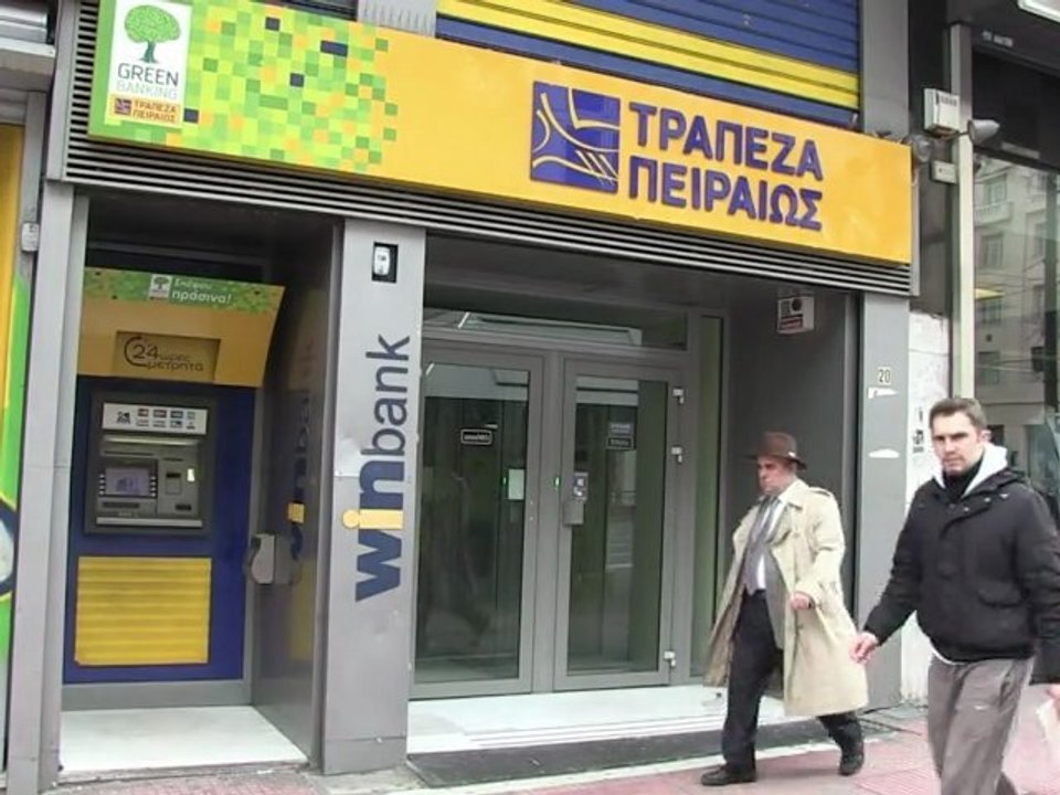 Greeks look to upcoming debt swap deal