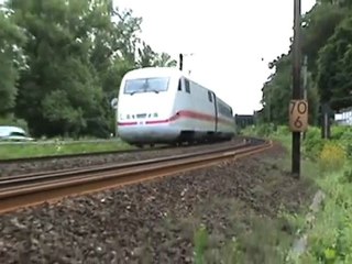 ICE I verläßt Andernach und durchfährt Namedy am Rhein