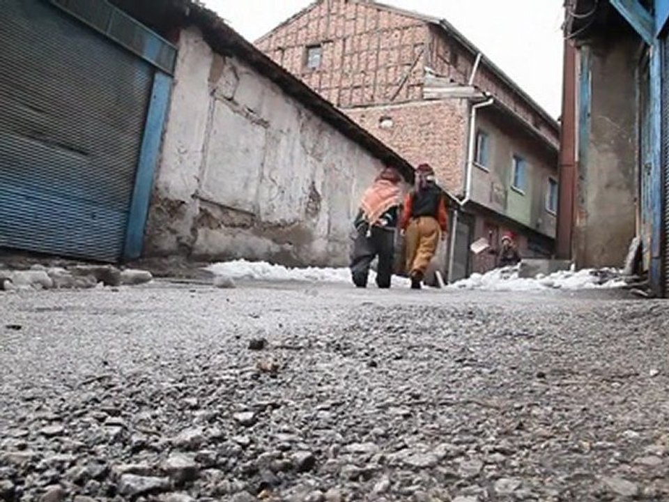 İstiklal Marşı - Ferhat Alpözen belgesel kısafilm
