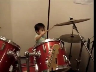 Kid Plays The Drums Like It's Nothing