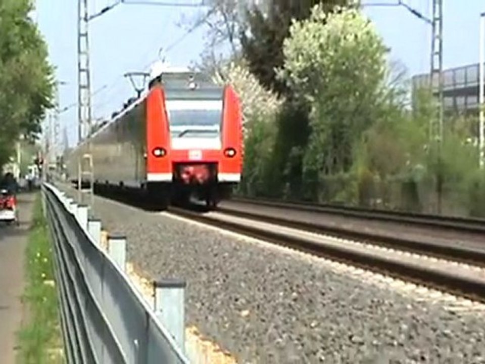 BR146, BR643, BR425, BR101 und BR460 Desiro Triebwagen bei der Josef-Beuys-Allee in Bonn