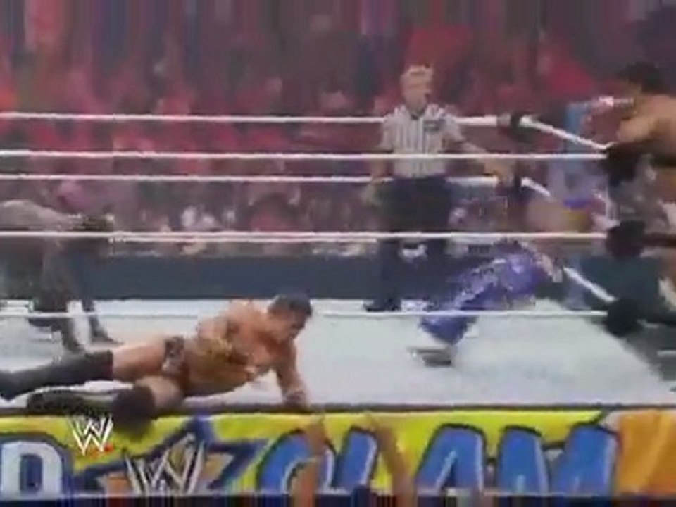 WWE-News.be WWE Summerslam 2011 HD VF Partie 1/5
