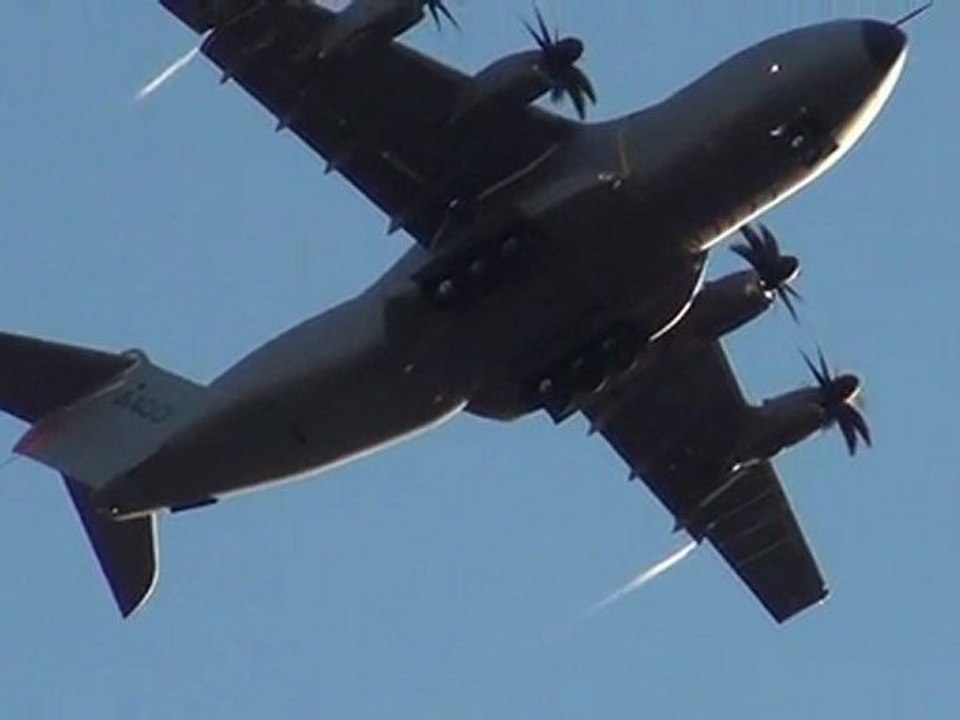 Airbus A400M F-WWMS et ATR 42-600 F-WWLY en Essais à Albi le 7/3/12