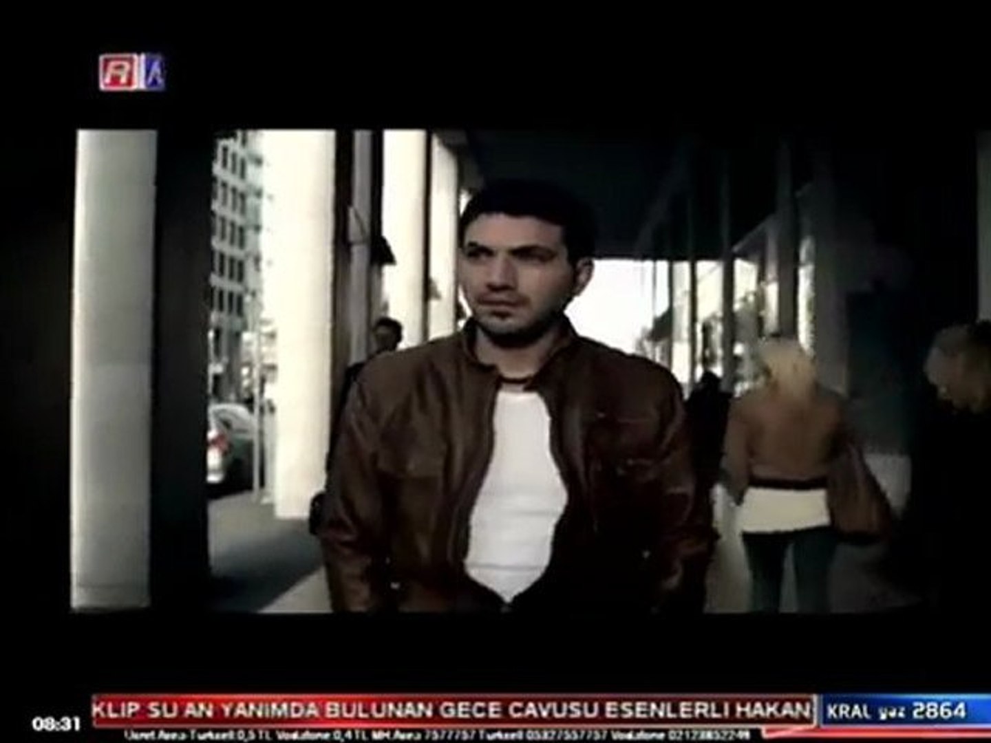 Yalcin Akbulut - Ayrilmayalim | KRAL TV | " yar yar " AYRILMAYALIM - Album  2012- KRALTV CLİP - Dailymotion Video