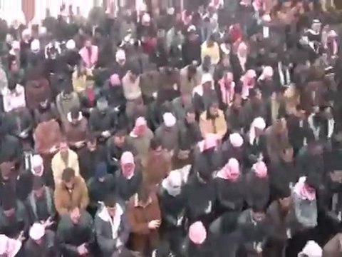 فري برس ادلب جرجناز صلاة الجنازة على روح الشهيد البطل شهم محمد علي الدرويش7 3 2012