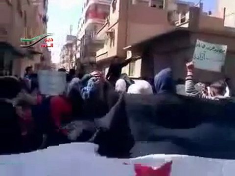 فري برس دير الزور الحرة مظاهرة صباحية طلاب المتفوقين دير الزور 7 3 20121