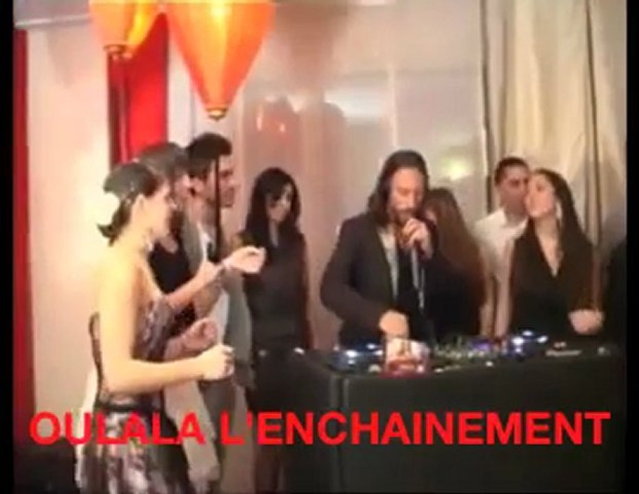 BOB SINCLAR LAISSE SA WEBCAM ALLUMEE  "OUHLALA L'ENCHAINEMENT "