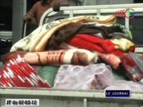 Remise de don aux populations sinistrées hébergées au marché couvert de Nkombo