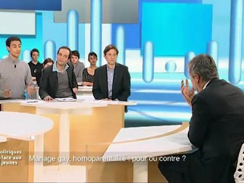 Les Politiques Face aux Jeunes avec Nicolas Dupont-Aignan