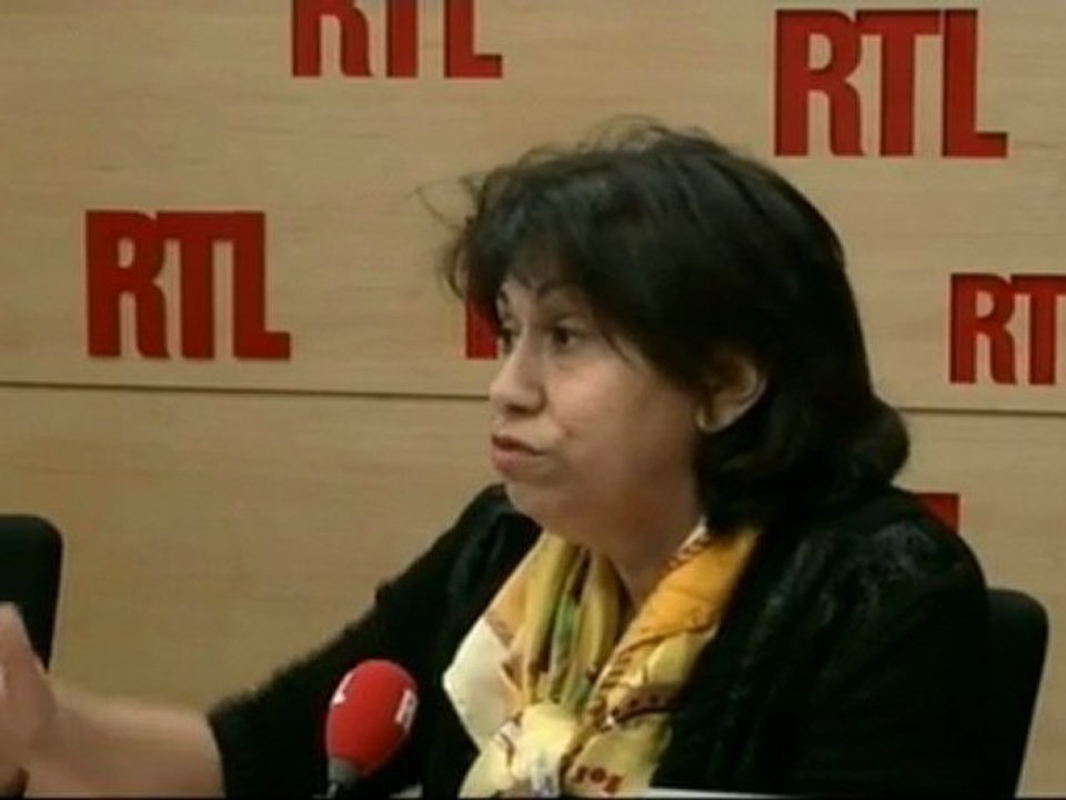 Une agence pour les pensions alimentaires ? Me Patricia Douieb, avocate spécialiste du droit de la famille, était l'invitée de "RTL Midi" jeudi