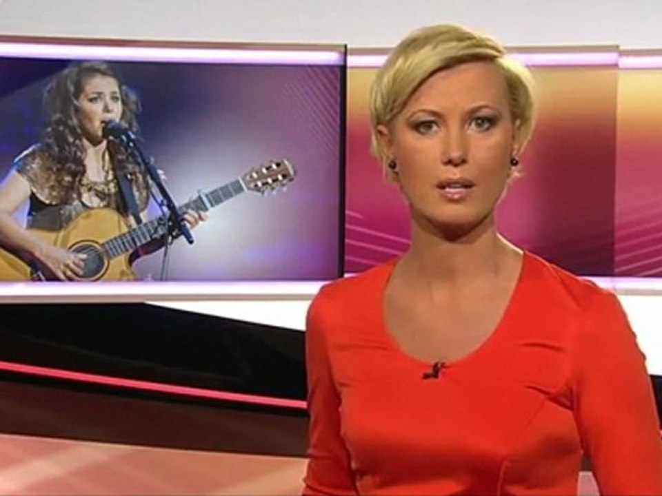 Kamilla Senjo  08.03.2012