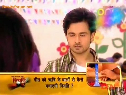 Jhilmil Sitaron Ka Aangan Hoga 8th March 2012 Video Part1