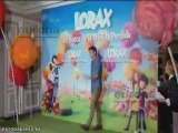 Efron, DeVito y Angy presentan 'Lorax' en Madrid
