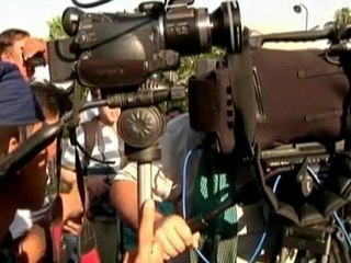 Suu Kyi warns of election irregularities