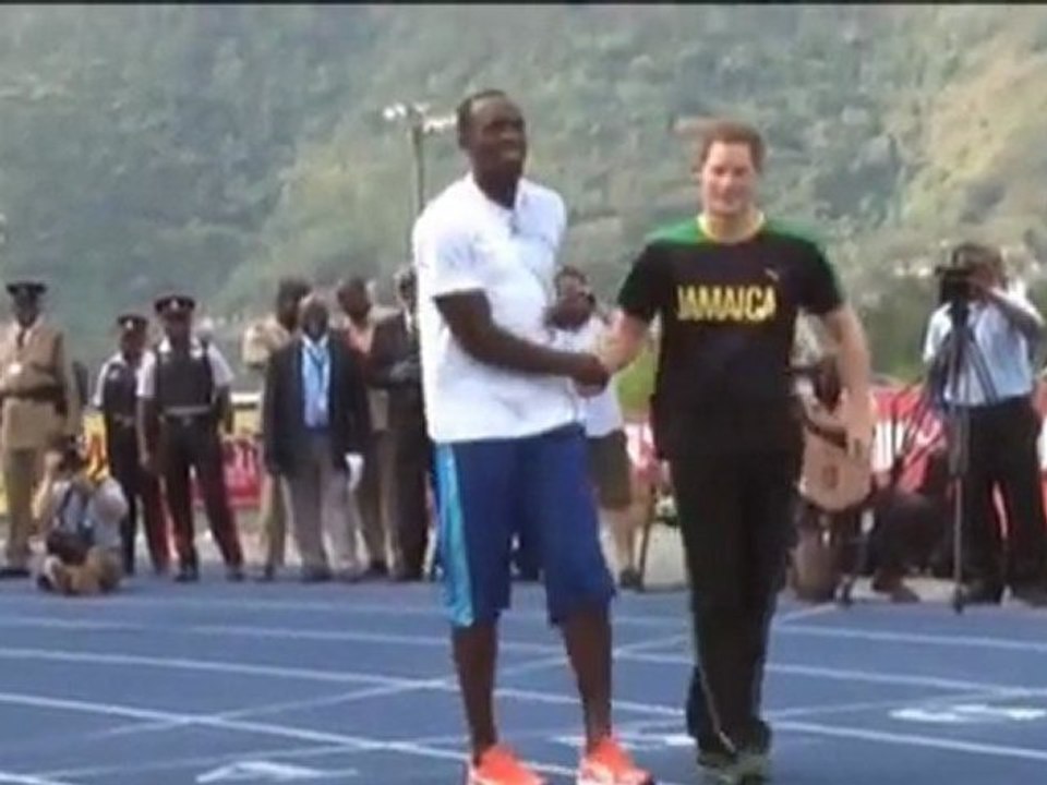 Prinz Harry scherzt mit Usain Bolt