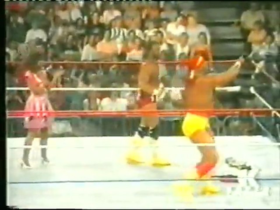 Mega Powers (Hogan/Savage) vs Twin Towers (Akeem/Bossman) (commento Dan Peterson) parte 1 di 4