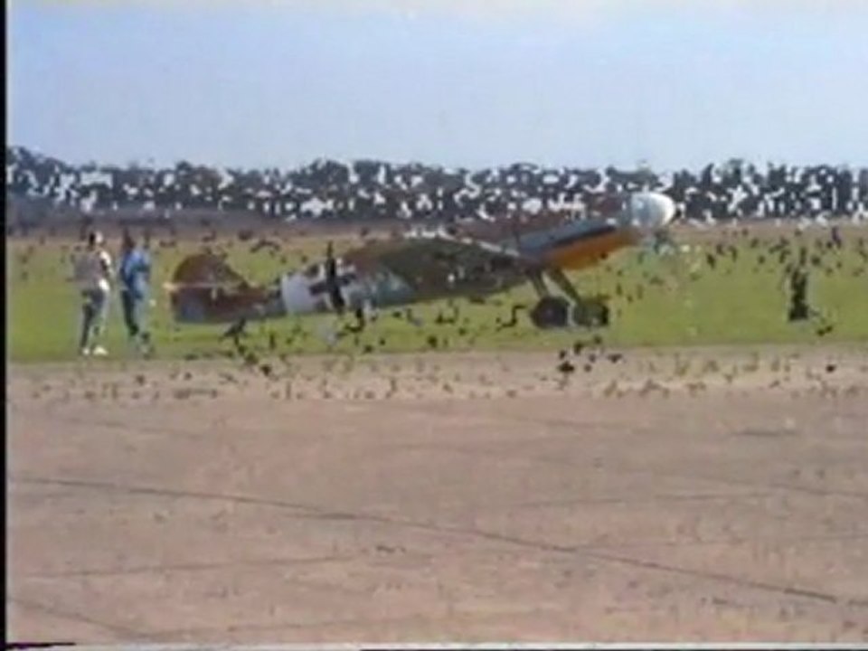M109 black six demarrage Duxford 1995