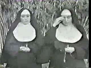 Estúpido Cupido (1976) - Irmã Angélica