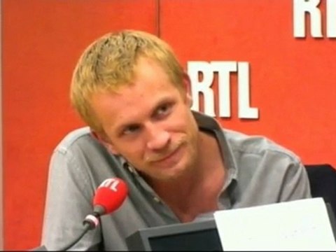 Jérémie Renier était l'invité de Laissez-vous tenter du 9 mars pour la sortie de Cloclo