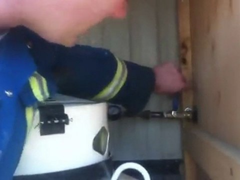 HILLBILLY HIRES GASFITTER TO INSTALL GAS LINE 403 984 2646