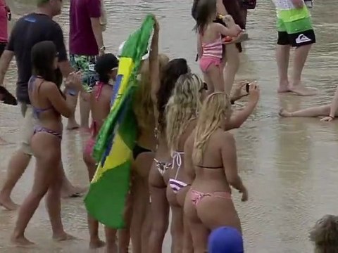 WAPALA Mag N°91 : Hébert abandonne, Quik Pro Gold Coast, Windsurf RSX, session à Saint Barbe