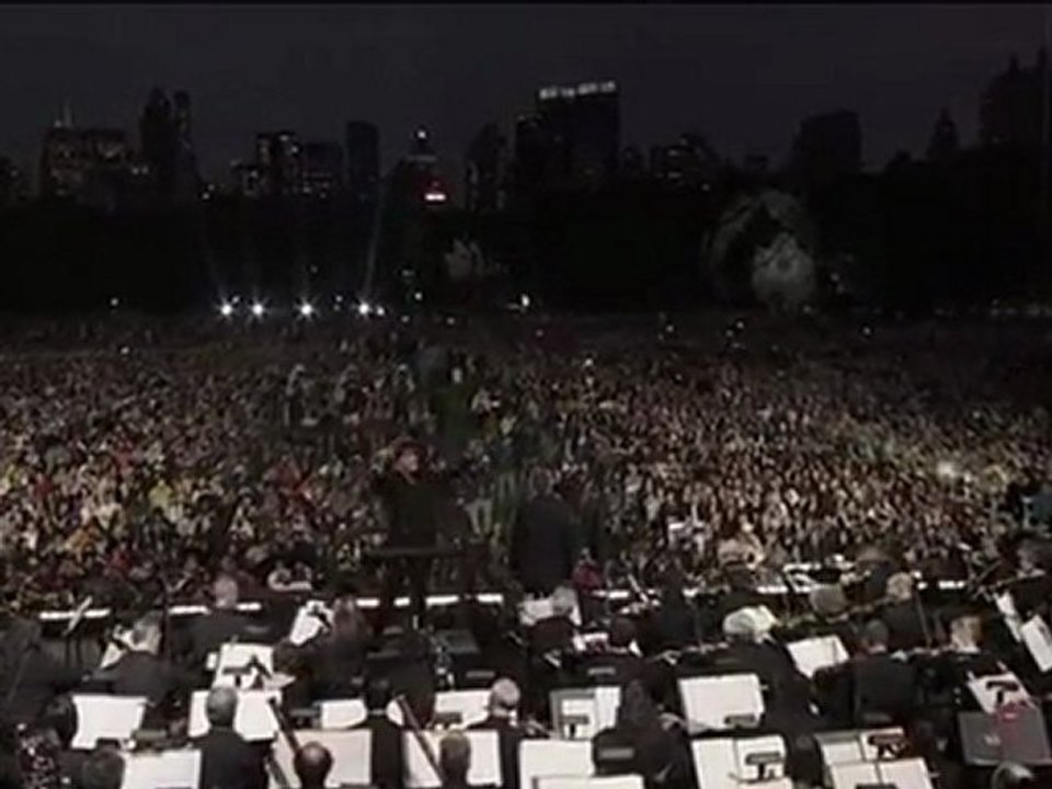 Andrea Bocelli - La Donna È Mobile