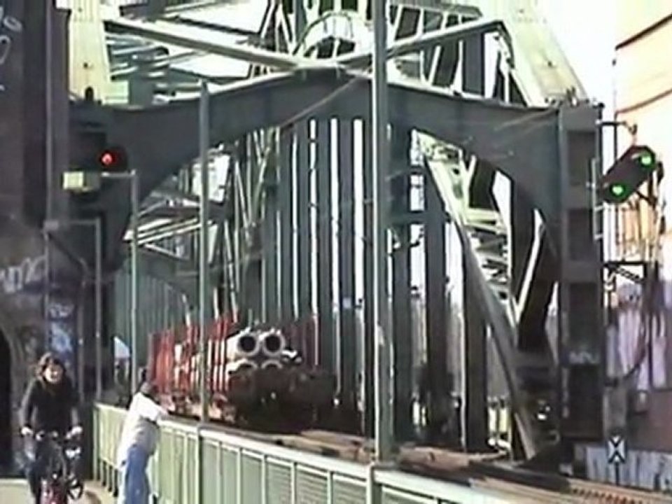 BR140, BR155, BR151 und Rheinschiffe Köln Südbrücke