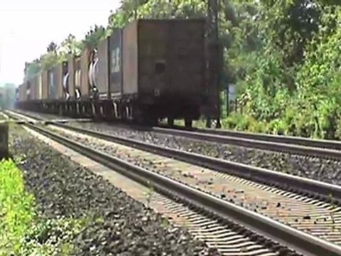 MRCE Mak G1206, ERS Class 66, Railion BR185, BR143 bei Unkel