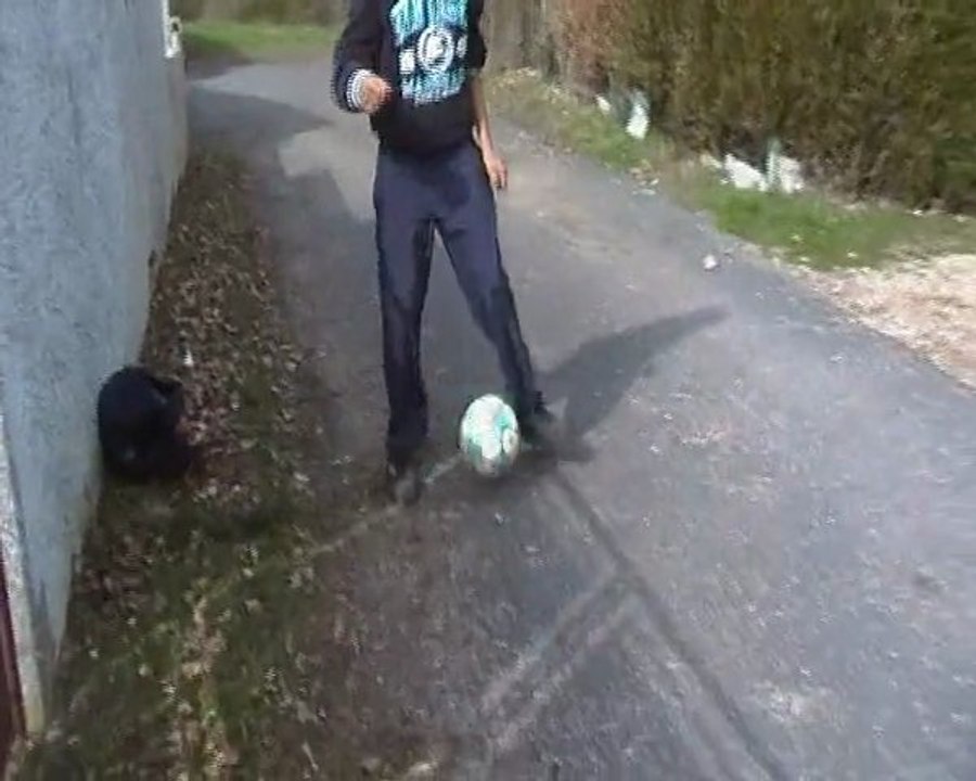 Maxime des City-Raps qui Freestyle