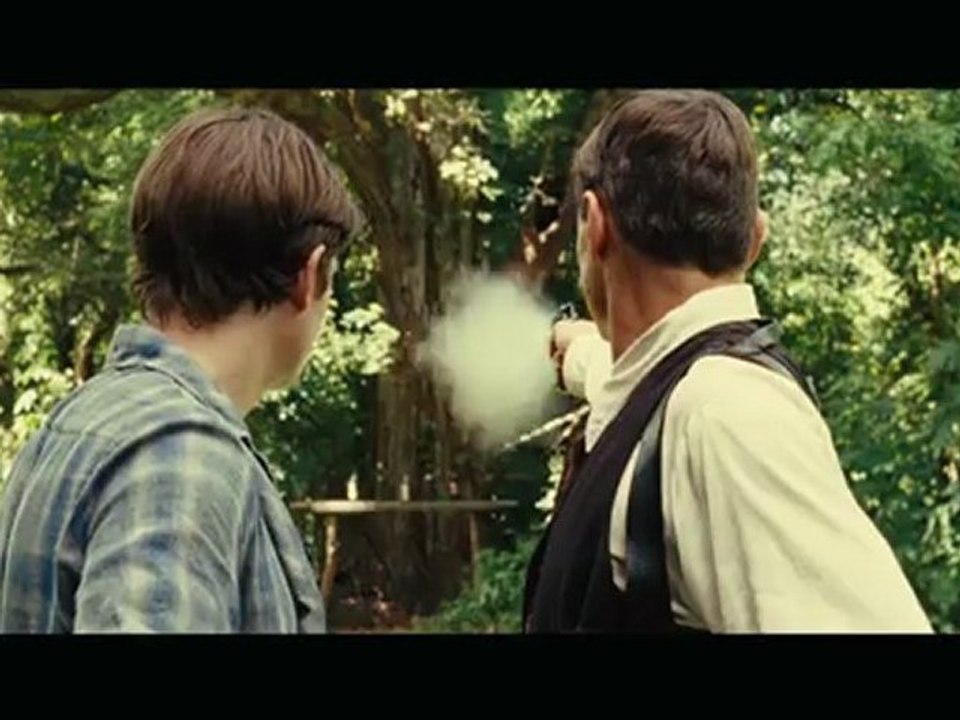 Official movie trailer On The Road 2012