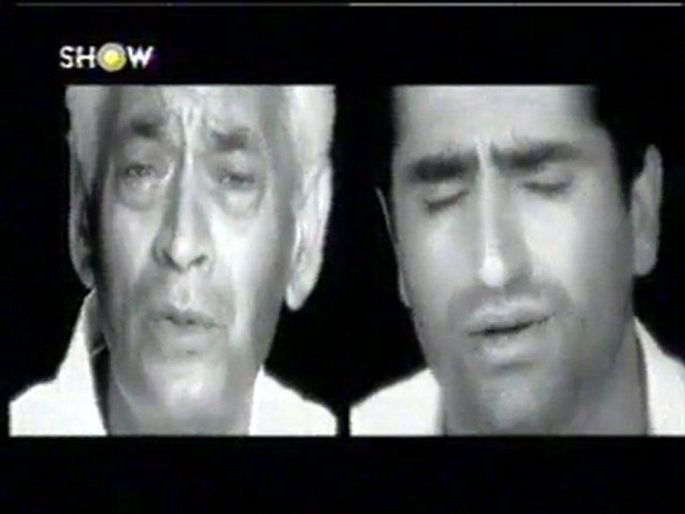 MAHSUN KIRMIZIGÜL VE TÜM SANATÇILAR  " HEPİMİZ KARDEŞİZ KARDEŞLİK TÜRKÜSÜ"