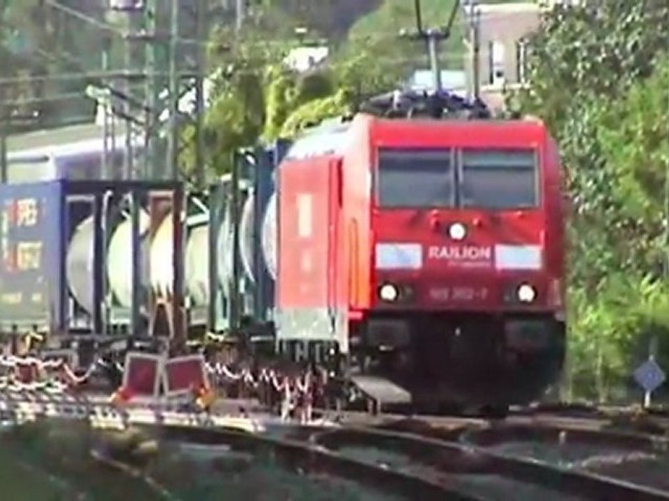 Class 66, BR185, BR143, BR425 südwärtiges Ortsende Bad Hönningen