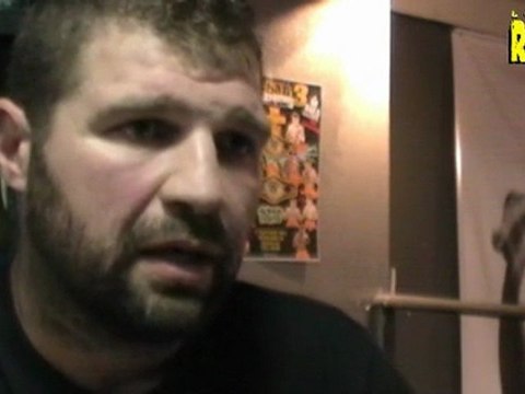 ΚΩΣΤΑ ΑΘΑΝΑΣΟΠΟΥΛΟΣ (Aνταγωνισμός, νέα ταλέντα, kickboxing 2012)