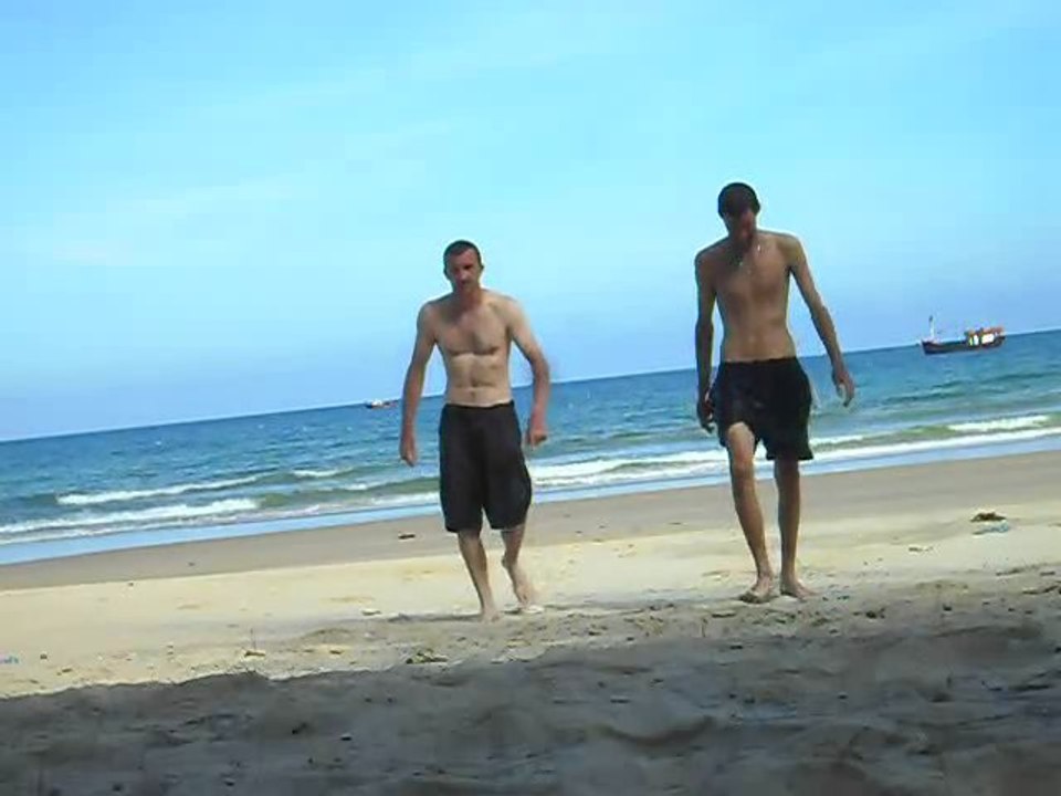 baignade mer de chine au Vietnam