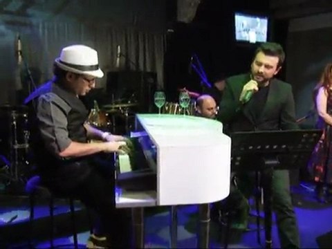 ALPAY ÜNYAYLAR JAZZ TURCA GÖKHAN TEPE ZÜLFÜ SİYAHIM