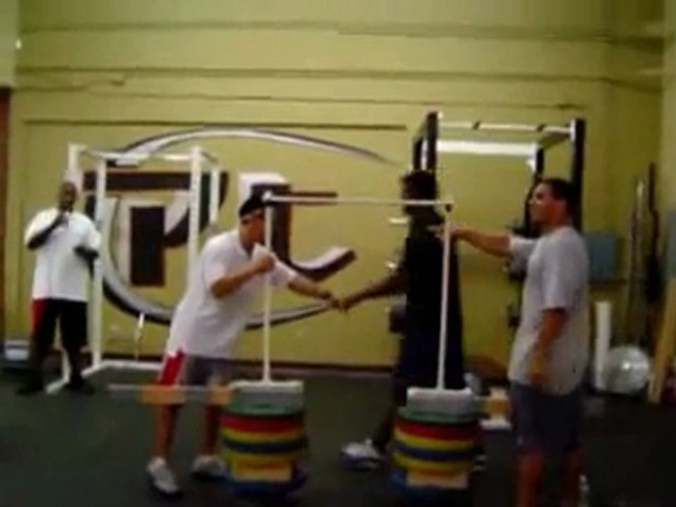 How to Increase Your Vertical Leap to Dunk a Basketball