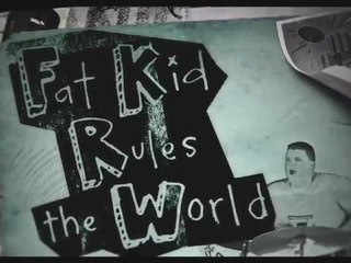 Fat Kid Rules the World - Red Band Trailer [VO-HQ]