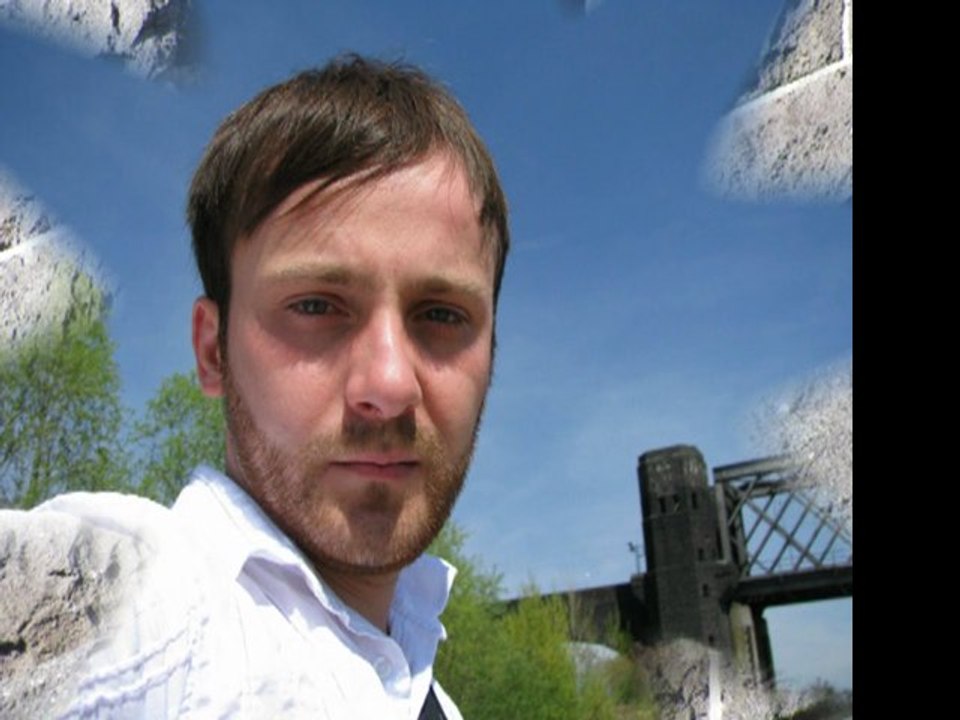 ellerini cekip benden yarim bugün benden gider oldu...