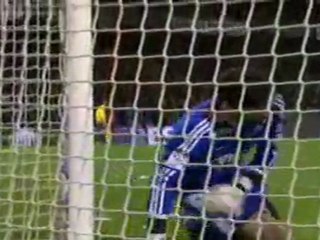 Lyon 2.1 Lille : Chedjou Goal