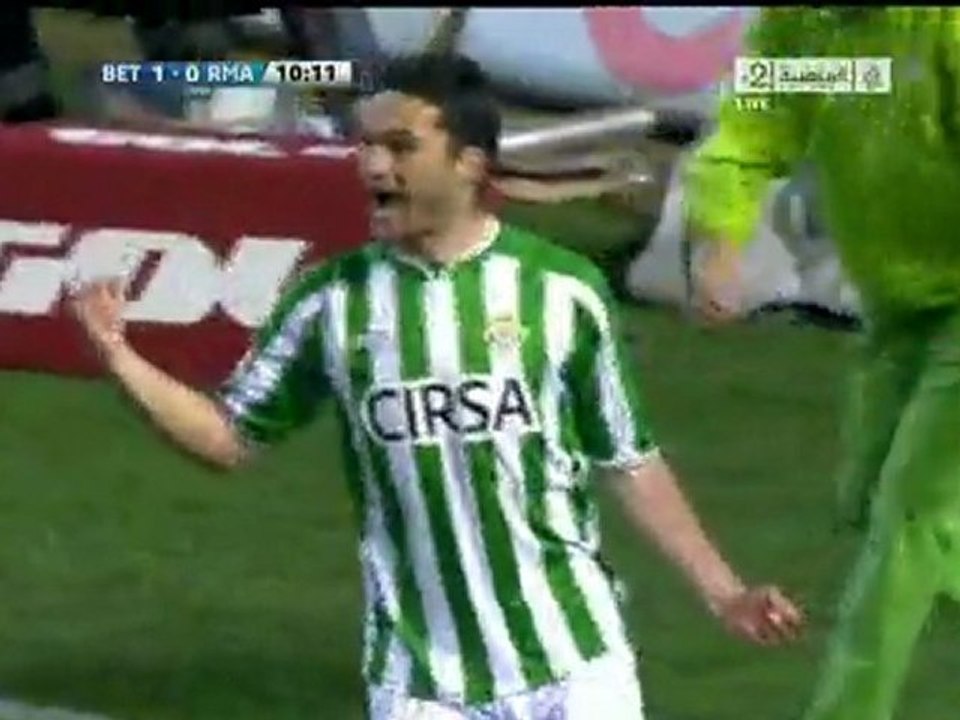 اهداف الشوط الاول بين ريال بيتيس وريال مدريد 1/1