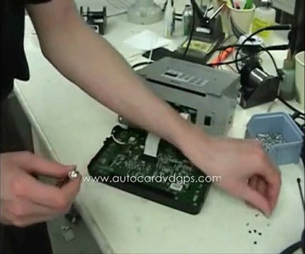 Opening up the AS-7301 Autoradio Car DVD GPS autocardvdgps.com