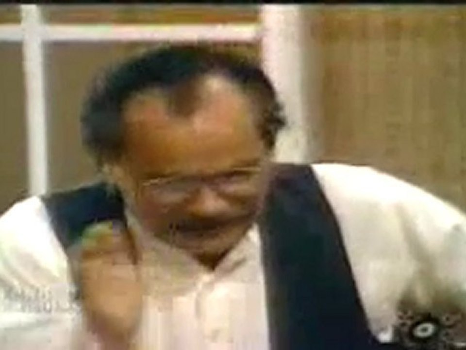 Aangan Tehra  Ptv Comedy Drama  24 of 29