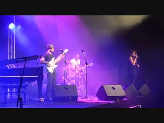 Melissa Nkonda - Umbrella - 10 mars 2012