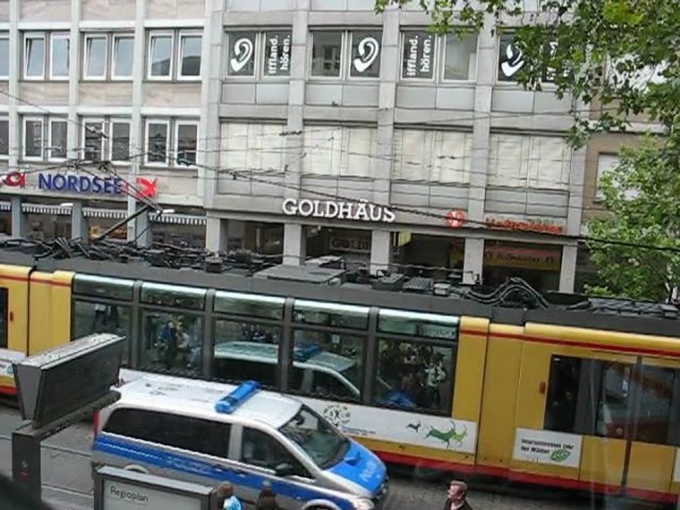Karlsruhe, Allemagne : tramway station