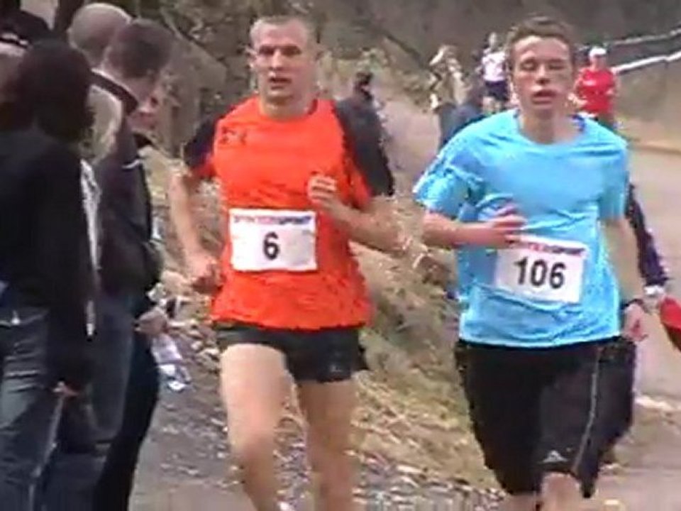 HAUTE-SAONE : PLUS DE 550 SPORTIFS DE TOUS ÂGES À LA COURSE DES RUELLES DE COLOMBIER... POUR EMMA ET ELA