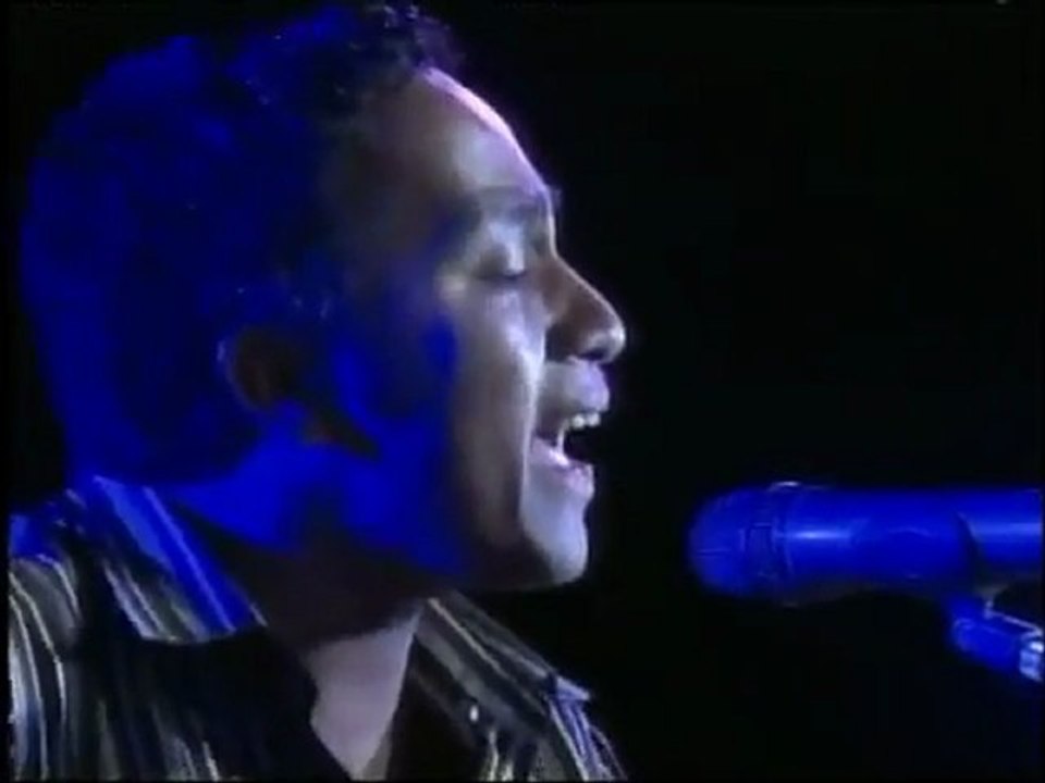 'ZAY   -   Tsy holazaiko (live)