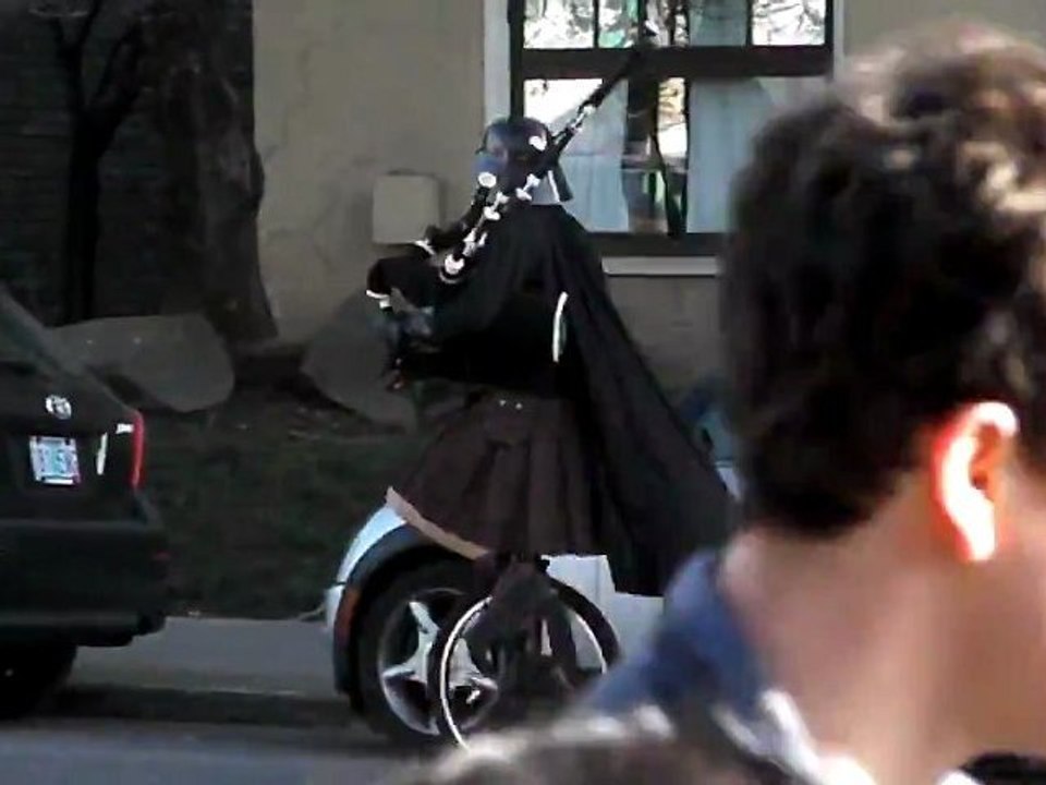 Dark Vador + Cornemuse + Monocycle