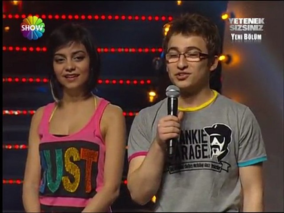 Nurullah izleyenleri gülme krizine soktu