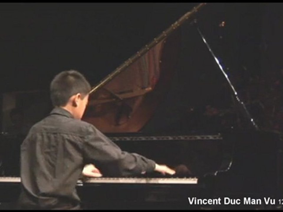 Vincent Duc Man Vu  - Festival de Musique Classique de Pierre-De-Saurel - la Grande finale 2011